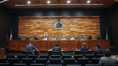 Oposición confía en "contundencia" de sus argumentos presentados en el TC contra Reconstrucción