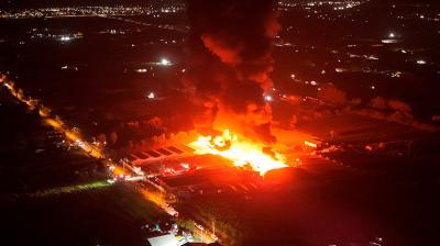 [FOTOS Y VIDEO] Confirman presencia de químicos en incendio que consumió un vivero y una vivienda en La Cruz