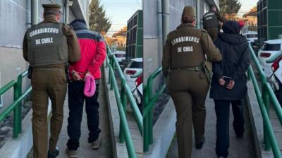 Control policial en Chillán finalizó con dos personas detenidas y un vehículo con encargo por robo recuperado