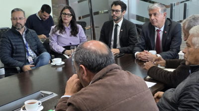 Autoridades abordan seguridad de conductores en nueva mesa de transporte público de Valparaíso