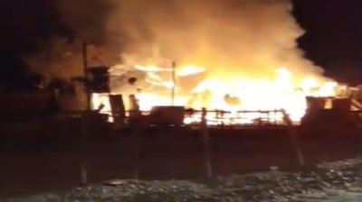 Incendio destruyó dos viviendas y dejó seis personas damnificadas cerca del poblado de La Tirana