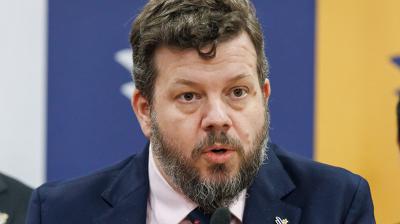 Kaiser ante críticas de oposición por incendiaria frase de Milei: “Báñense más seguido”