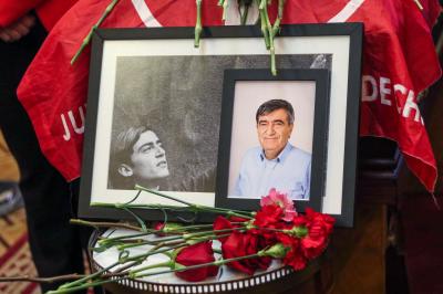 Tras homenajes institucionales: Camilo Escalona será sepultado este domingo en La Florida