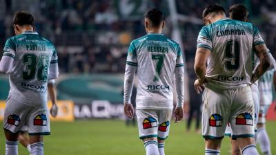 Wanderers sufrió dura y sorpresiva derrota en el sur y puso en riesgo el liderato en la Primera B