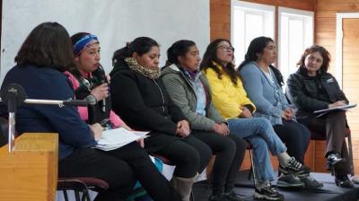 Vecinas de Curaco de Vélez participaron en jornada donde compartieron sus experiencias de mujeres indígenas
