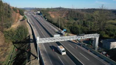Ponen en marcha sistema de cobro Free Flow en el Autopista del Itata: permitirá pagar peaje sin detenerse
