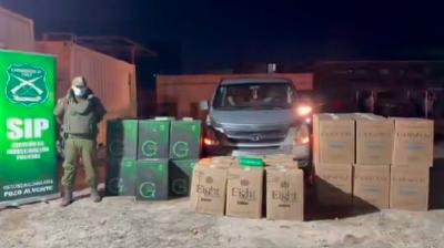 [VIDEO] Carabineros detuvo a conductor que transportaba más de 65 mil cajetillas de contrabando en Pozo Almonte