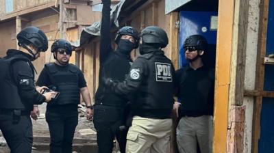Allanamiento en campamento Mujeres Unidas termina con detención de sujeto condenado y buscado en Colombia