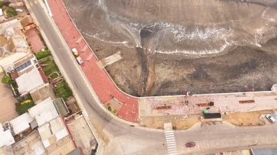 Alerta en Playa Chica: municipio identifica origen de las aguas turbias que llegaron al balneario