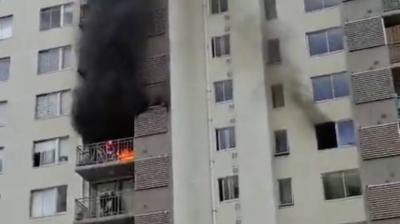 Voraz incendio afecta a departamento de Viña del Mar
