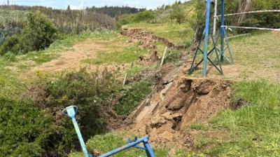 Activan medidas por socavones en Arauco y Talcahuano que amenazan viviendas