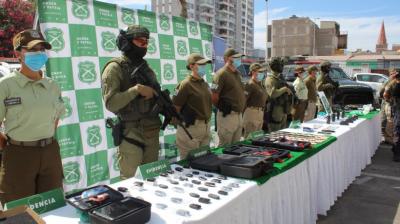 Desarticulan organización criminal dedicada al robo de vehículos en Tarapacá: 44 inmuebles allanados y 28 detenidos